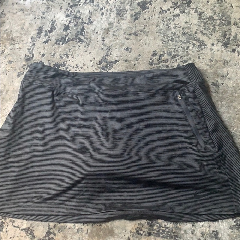 NWOT: Nike Golf Skirt